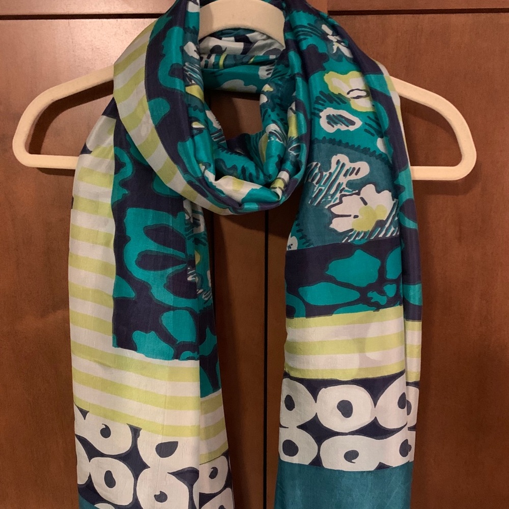 Banana Republic long silk scarf (rectangle)